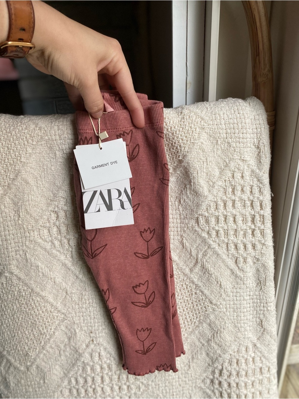 NWT Zara Floral Leggings